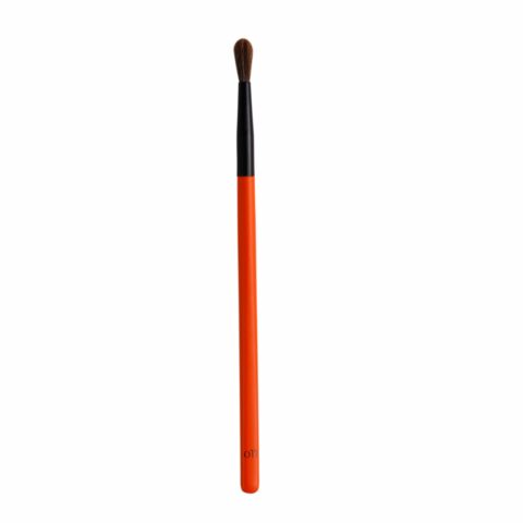 O11 Orange Kiss Blending Brush
